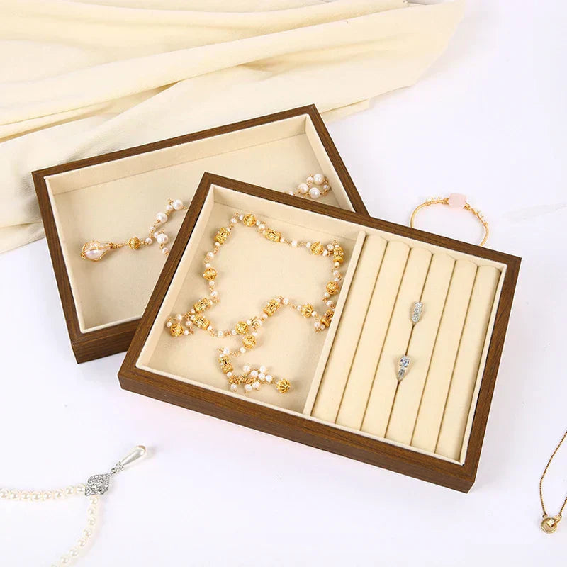boite a bijoux en bois sculpté