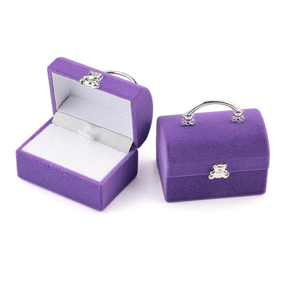 Écrin Ourson Velours Rouge – Bague ou Pendentif