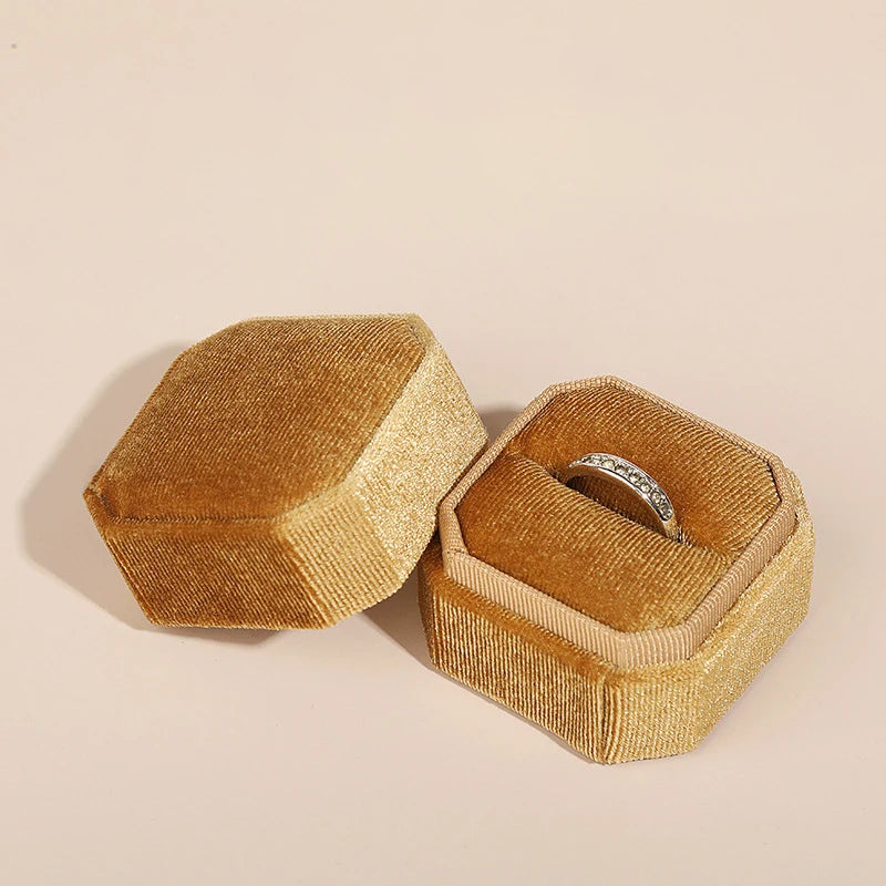 Écrin à Bague Octogonal Velours Noir – 1 Emplacement