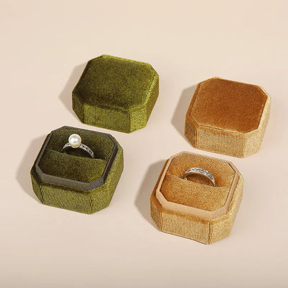 Écrin à Bague Octogonal Velours Noir – 1 Emplacement