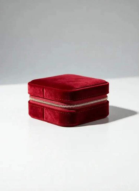 Petite boîte à bijoux rouge pour femme
