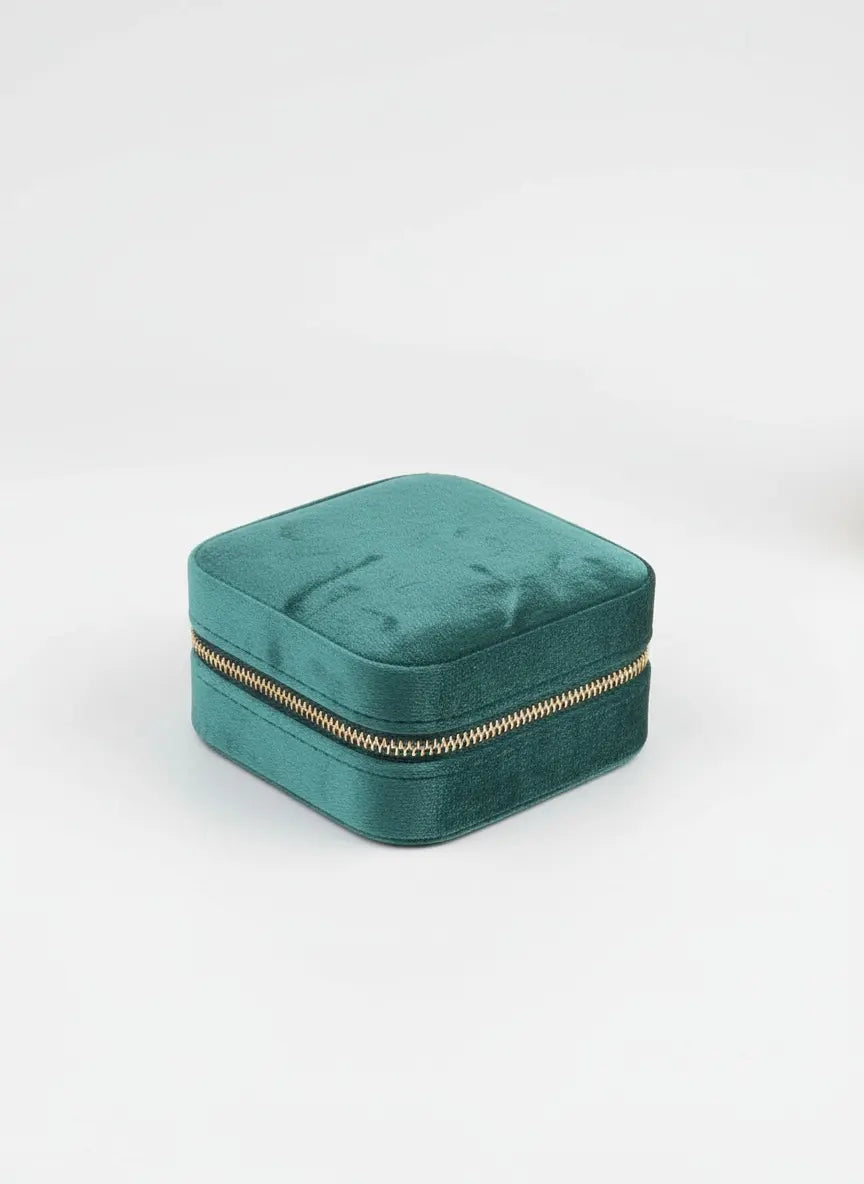 Petite boîte à bijoux verte pour femme