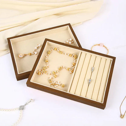 boite a bijoux en bois sculpté