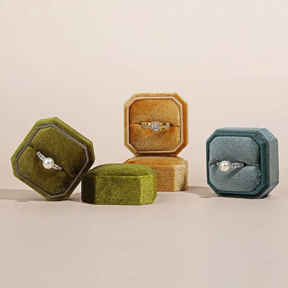 Écrin à Bague Octogonal Velours Noir – 1 Emplacement