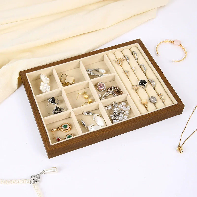 Boîte à bijoux bois décoré – Style et authenticité