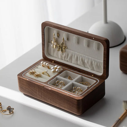 Boîte à bijoux en bois précieux