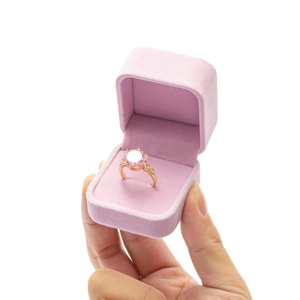 Écrin Carré Velours – Écrin Présentation Bague
