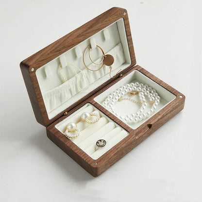 Boîte à bijoux enfant en bois – Charme féerique