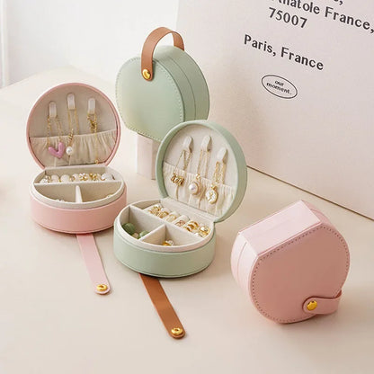Boîte à Bijoux de Voyage Cuir Blanc – Format Pochette
