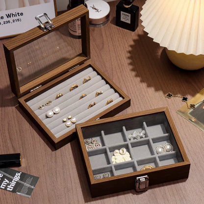 Boîte à bijoux en bois artisanal