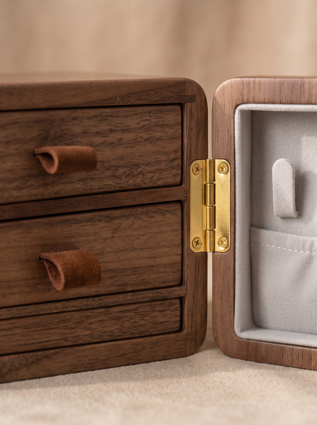 Boîte à bijoux moderne en bois