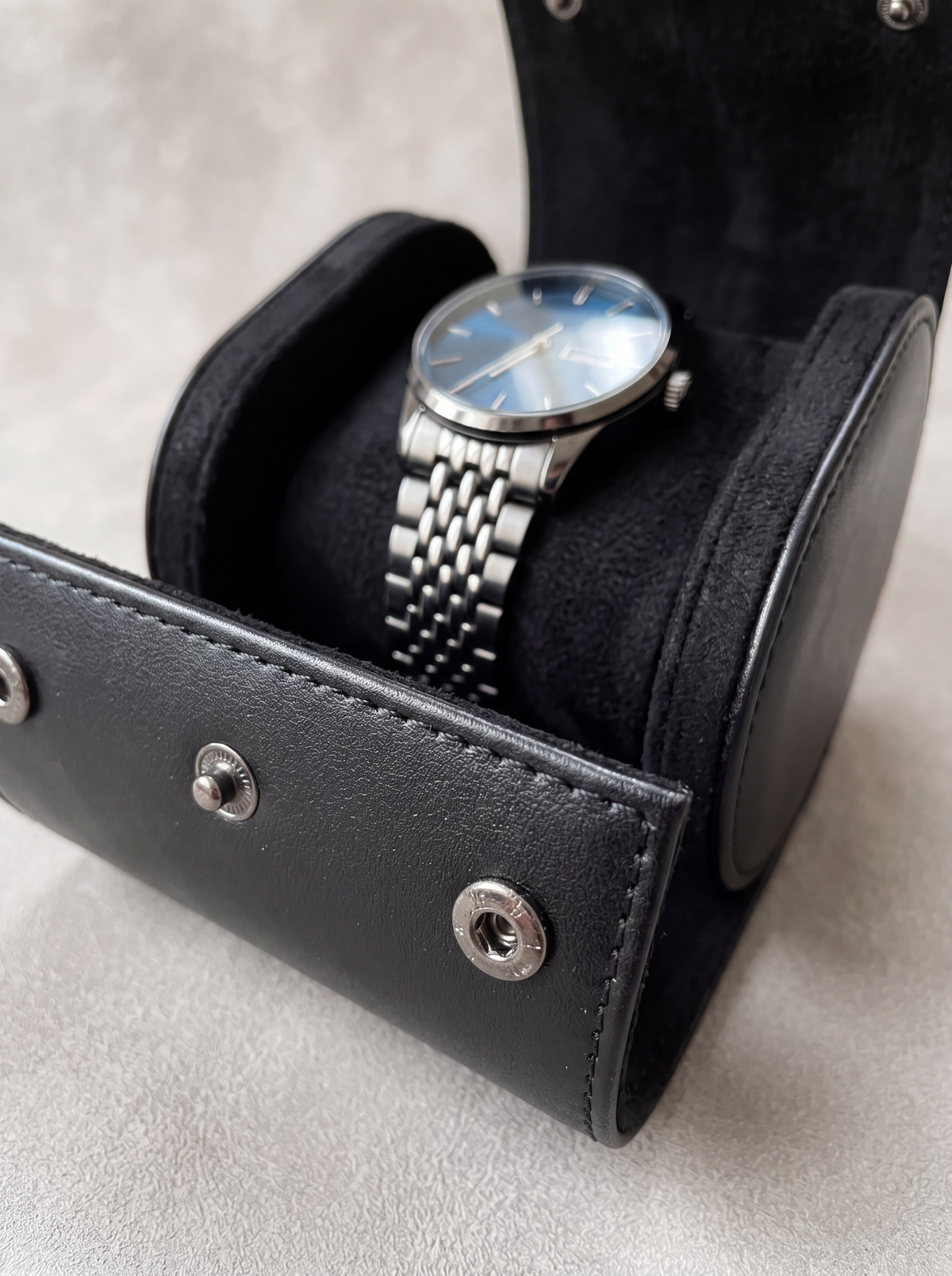 Boîte à Montre Homme 1 Montre Coussin Amovible Noir – Étui Roulé Voyage