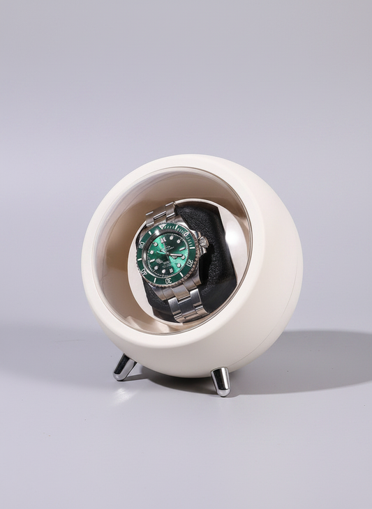 Boîte à montre automatique blanche avec montre